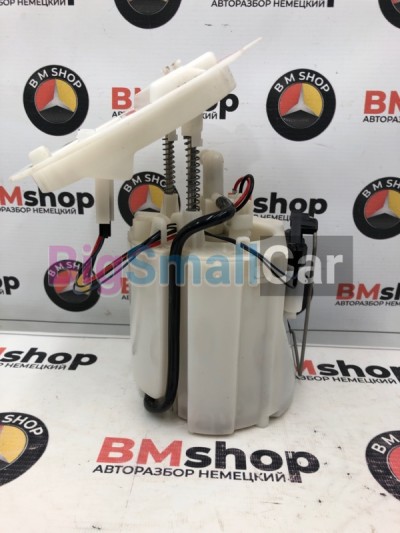 Насос топливный правый Mercedes C 180 CGI 2012 W204 271.820 A2044700294 - купить Саперке