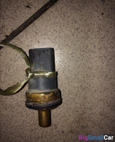 Датчик температуры охлаждающей жидкости от Audi A6 C6, 4F 2004-2011 - купить Саперке
