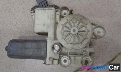 Моторчик стеклоподъемника задний правый от Toyota Avensis 2 2003-2009 - купить Саперке