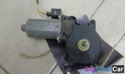 Моторчик стеклоподъемника передний правый от Ford Focus 1 1998-2005 - купить Саперке