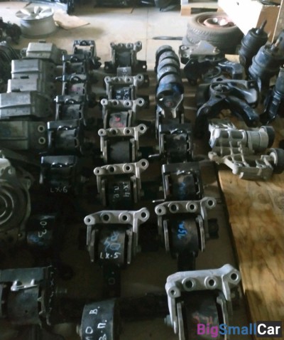 Подушка двигателя Митсубиси Лансер 10 - купить Саперке