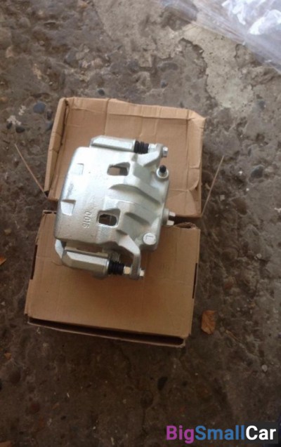 Передние тормозные суппорта Nissan navara - купить Саперке