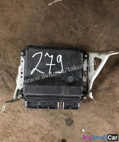 Блок управления двс Toyota Auris - купить Саперке