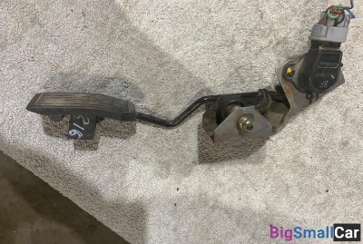 Педаль газа NissanPrimera P12 - купить Саперке