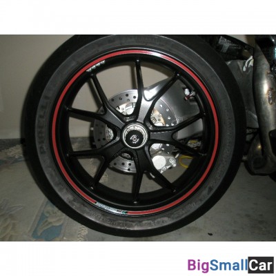 Наклейка на диск WHEEL STRIPE BLUE D2828-10235 - купить Саперке