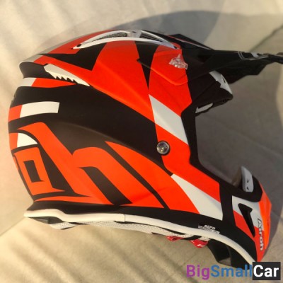 Шлем AIROH Aviator ACE orange/black M AVA