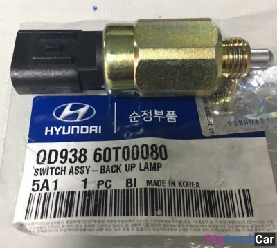 Датчик заднего хода Hyundai HD QD93860T00080 - купить Саперке