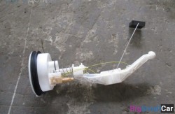 Датчик уровня наполнения лев. (16 Система подачи топлива) 16116755044 - купить Саперке