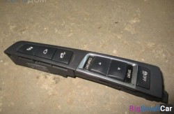 Блок управления в центральной консоли (61 Общее э/оборудование автомобиля) 61319202949