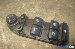 Блок стеклоподъемников перед. лев. (61 Общее э/оборудование автомобиля) 61319122111