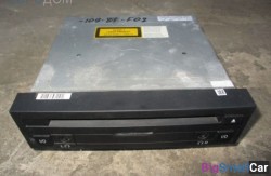 Магнитофон (65 Аудио, навигация, информ. системы) 65129273597