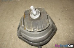 Подушка двигателя лев. (22 Подвеска двигателя и КПП) 22116774619