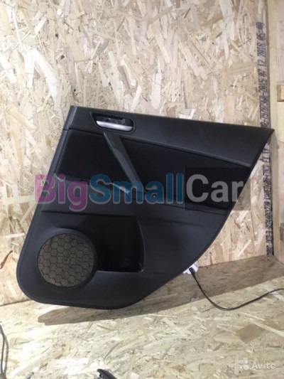 Задняя правая карта двери Mazda 3 bl 09-13