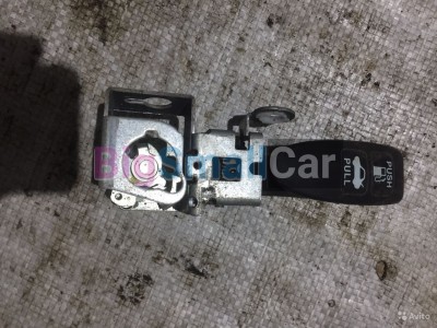 Ручка открывания багажника Хонда цивик 4 Д