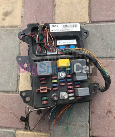 Блок предохранителей KIA Ceed 07-12 - купить Саперке