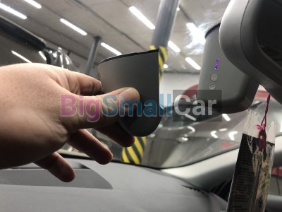 Установка видеорегистратора в штатном дизайне Volkswagen Polo Sedan GT - купить Саперке