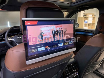 Задний монитор 12,5 дюймов на Toyota Hilux